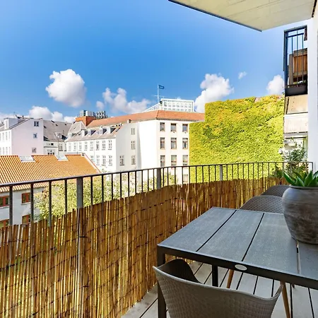 Shield 3 - 3 Bedroom With Balcony In * Kodaň