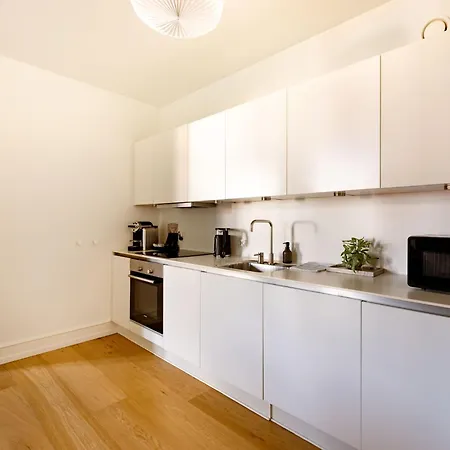 Lejlighed Sanders Shield 2 - 3 Bedroom With Balcony *