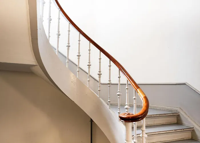 Shield 3 - 3 Bedroom With Balcony In *